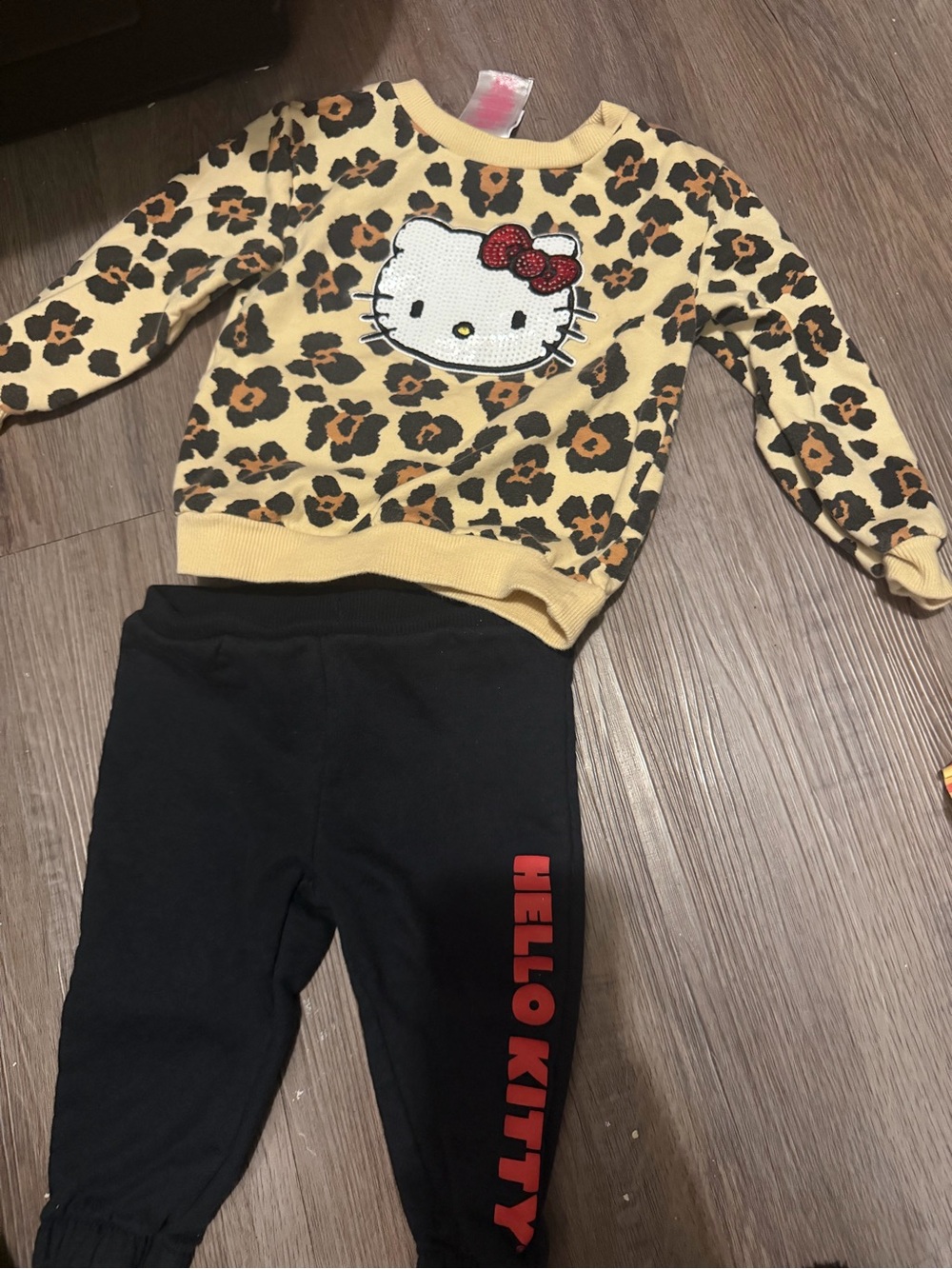 Hello Kitty Girls' Leopard Print Sweatshirt & Black Leggings Set - 12 month